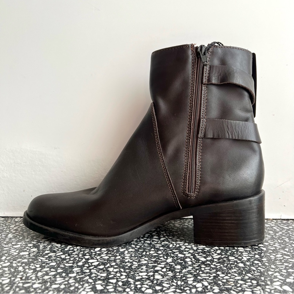 Emanuele Crasto Brown Leather Ankle Boots Double Buckle Size 40 - Picture 2 of 10